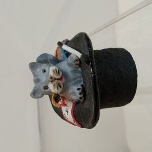 Cat figurines by Adorables Collection, hand crafted and painted in Scotland